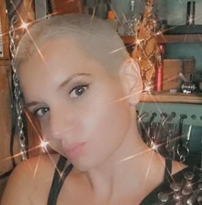 Meet your Posher, Alana